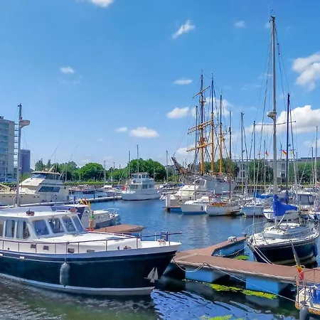 Appartement Amazing In With Wifi Oostende