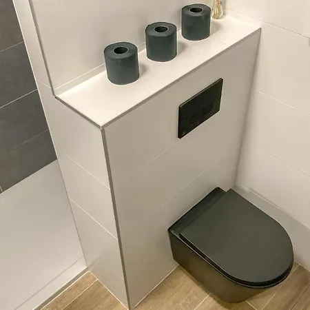 Amazing In With Wifi Apartman
